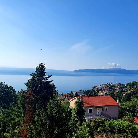 Apartman Maroon Lovran Exterior foto