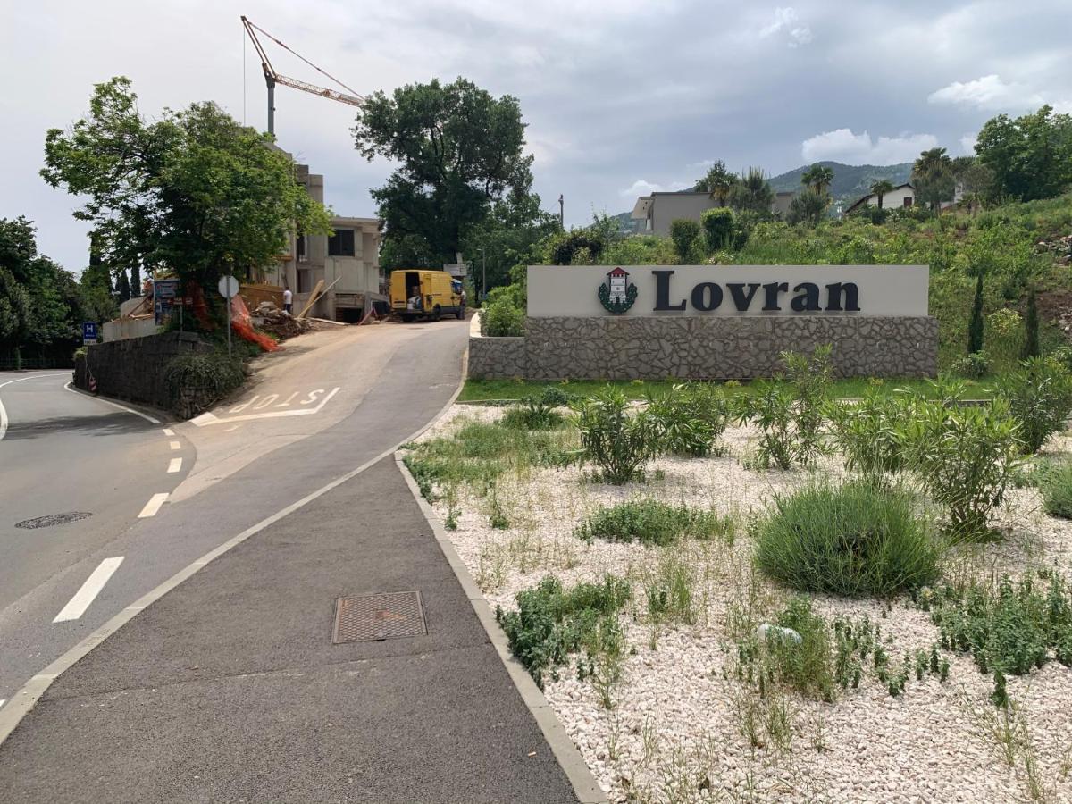 Apartman Maroon Lovran Exterior foto
