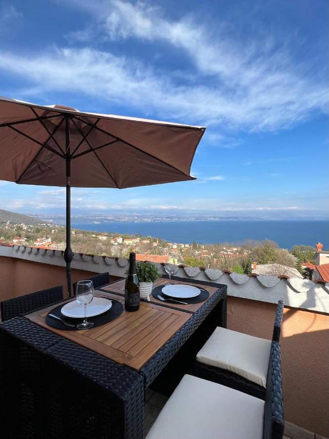 Apartman Maroon Lovran Exterior foto