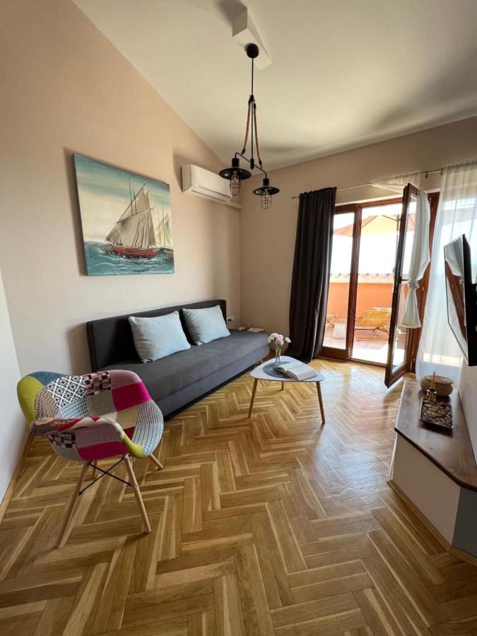 Apartman Maroon Lovran Exterior foto