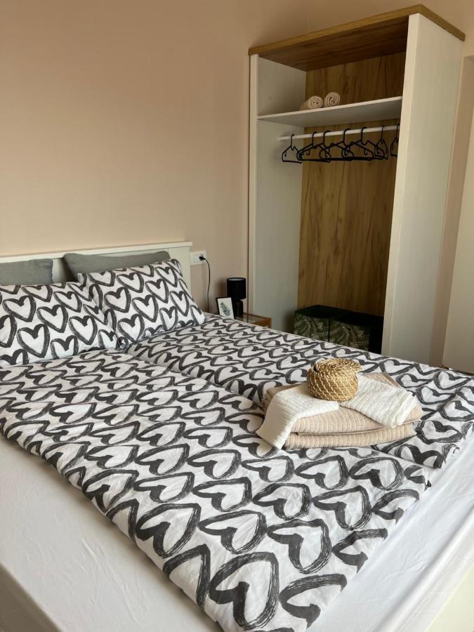 Apartman Maroon Lovran Exterior foto